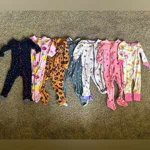 Infant Girls Onesies / Baby Sleepers / 12-18 month
